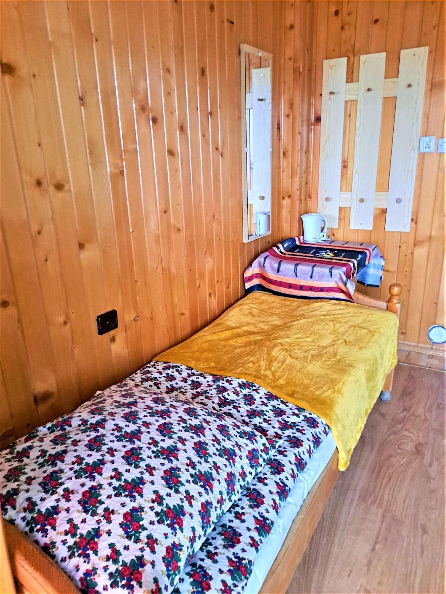 Hotel "Harnas" Zab-Bustryk Zimmer foto